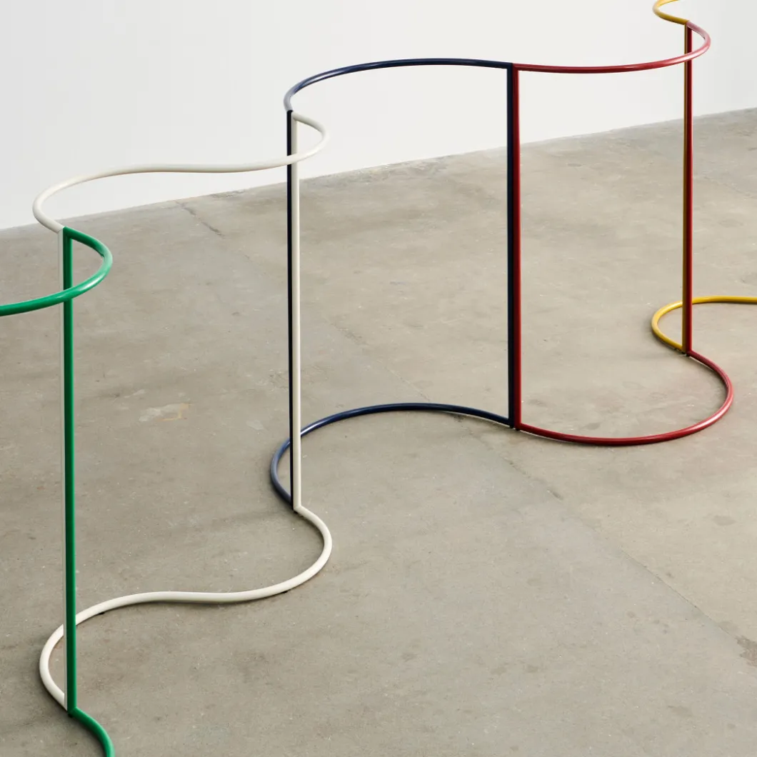 Flurmöbel^DPJ Workspace Kleiderständer Colour Rack S-Shape