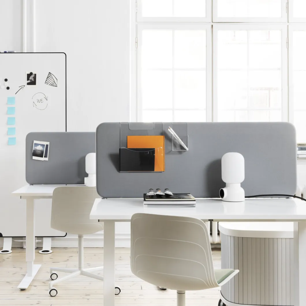 Tischtrennwand^DPJ Workspace Tischtrennwand Softline 30 - 45 cm hoch über dem Tisch